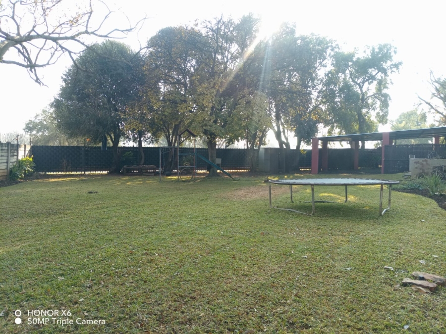 3 Bedroom Property for Sale in Ifafi North West